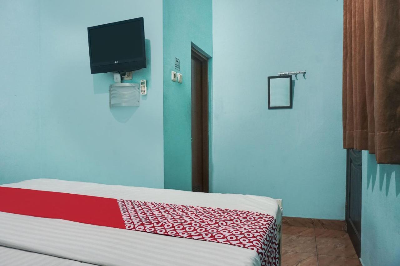 Oyo 91754 Wisma Tiqita Syariah Jakarta Kültér fotó